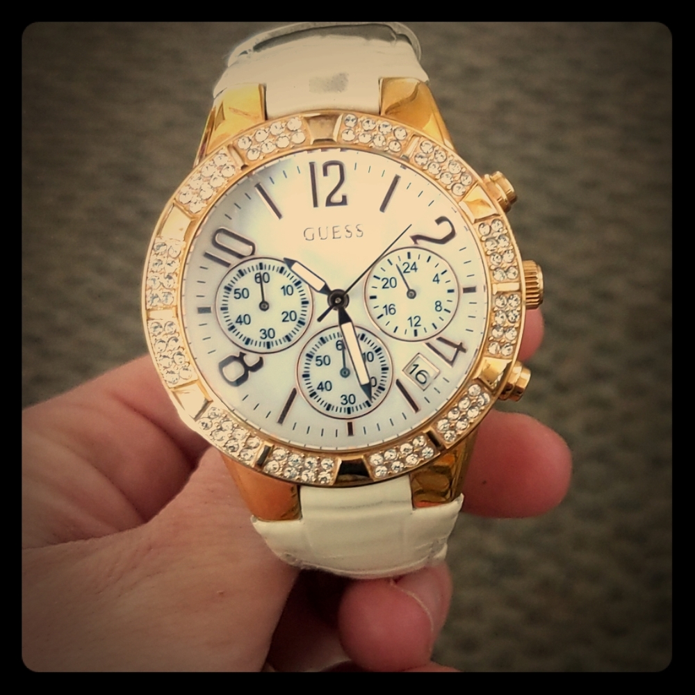Guess Watch